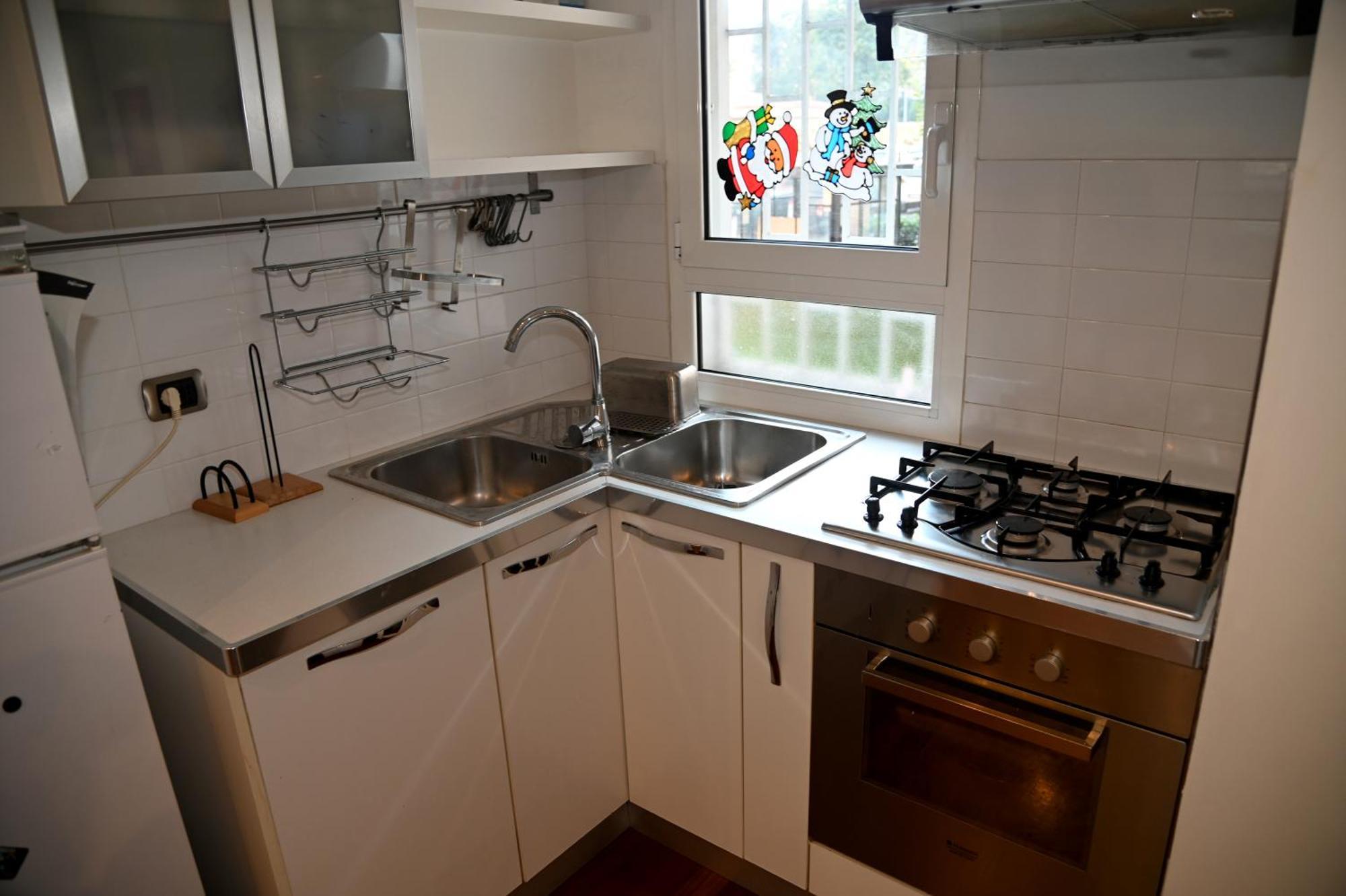 Apartment Casa 12 *